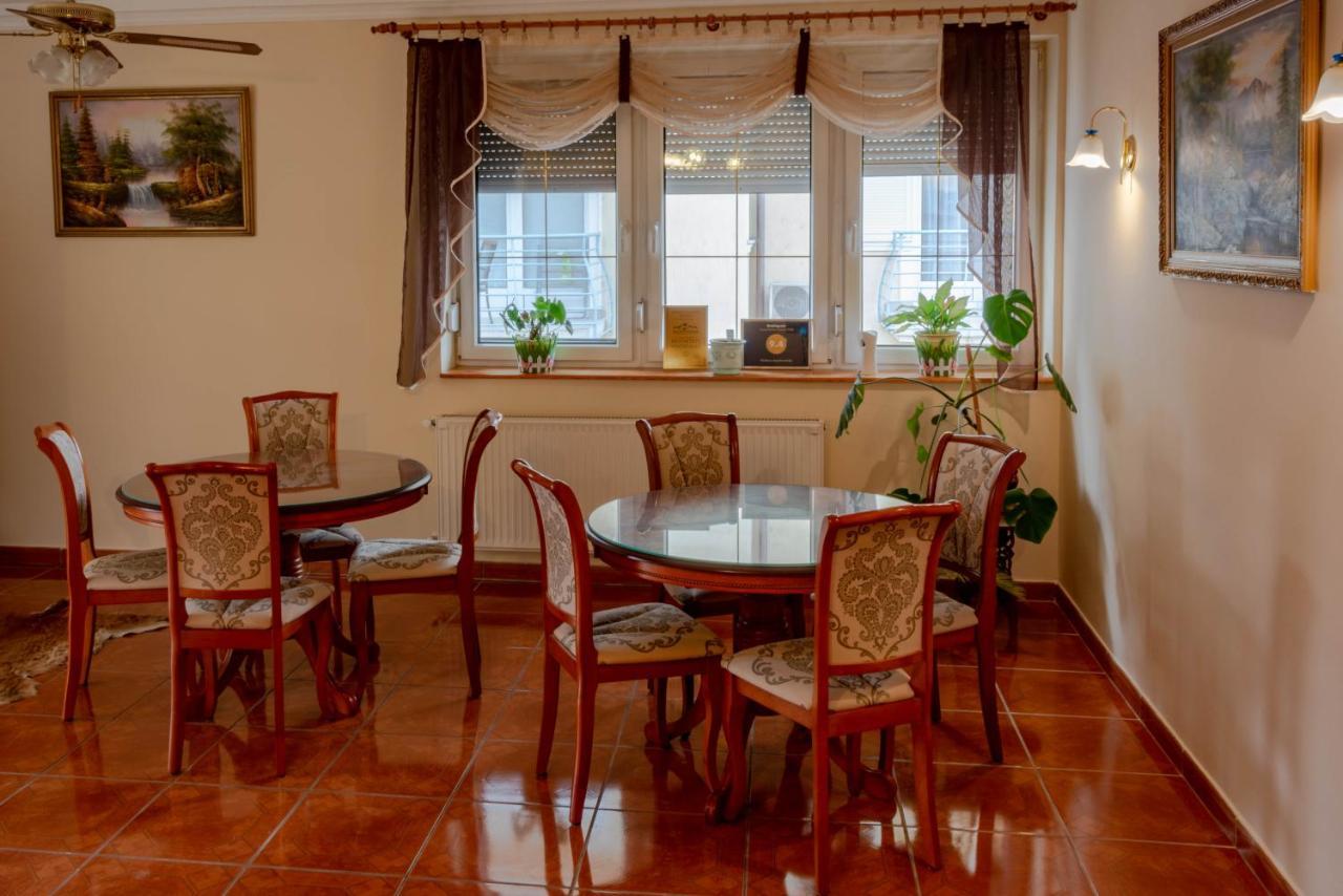 Hürkecz Apartmanház Hévíz Exterior foto